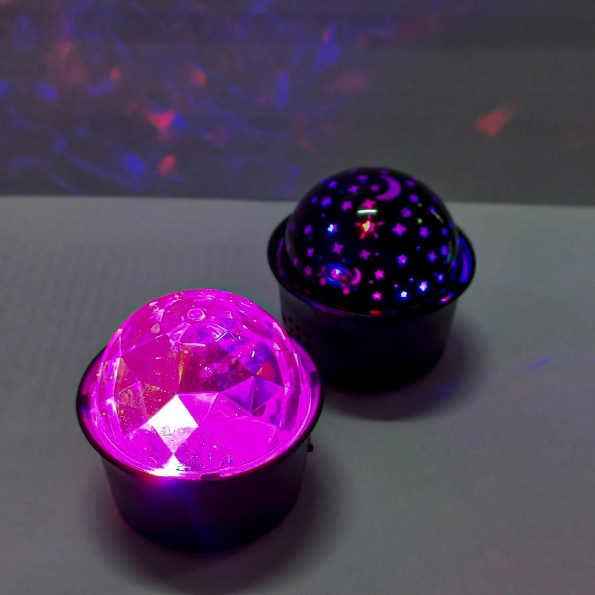 BOLA DE LUCES LED LUNA Y ESTRELLA - Imagen 1